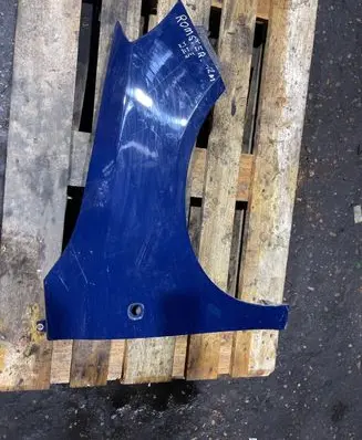 Skoda Roomster (5J) Fender