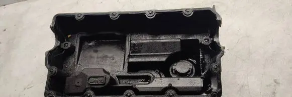 Volkswagen PASSAT B6 Rocker cam cover 03G103475D