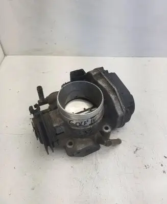 Volkswagen Golf IV Throttle valve 06a133064h