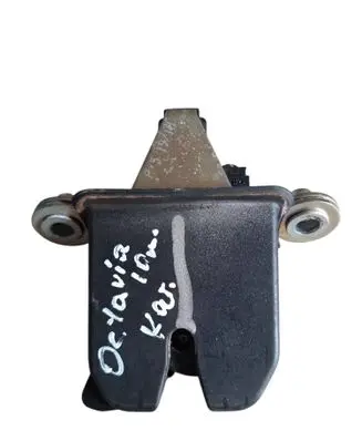 Skoda Octavia Mk2 (1Z) Tailgate/trunk/boot lock/catch/latch 1Z5827501D