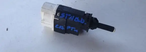 Renault Captur Brake pedal sensor switch