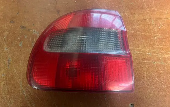 Volvo S40, V40 Rear/tail lights