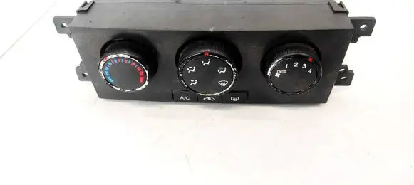 Chevrolet Captiva Climate control unit 96820192