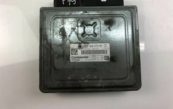 Skoda Fabia Mk2 (5J) Other control units/modules 03F906070HP F79