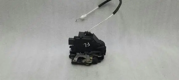 Porsche 911 996 Front door lock 3B2837015F