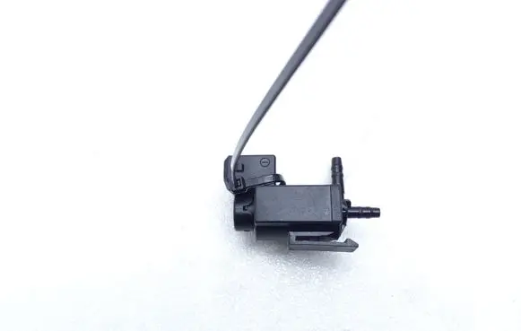 BMW X5 F15 Turbo solenoid valve 7810831