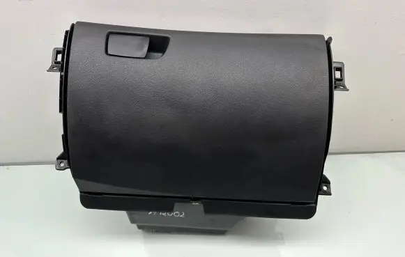 Renault Megane IV Glove box FAUREC10 0P01490 P685008563R35