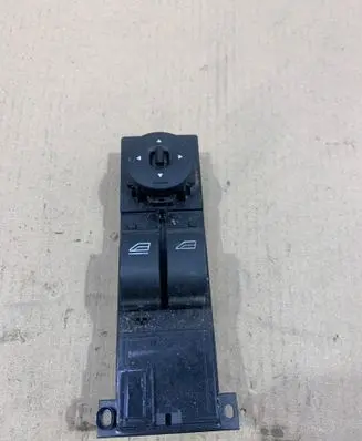 Ford Focus Electric window control switch 03168080 7m5t14529ba