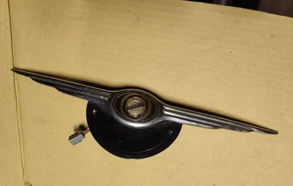 Chrysler PT Cruiser Tailgate/trunk/boot exterior handle 0XY48TRMAA