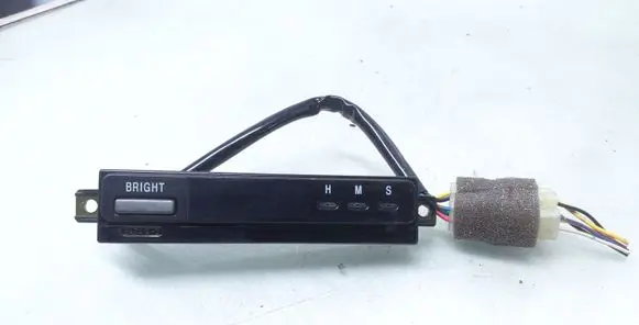 Subaru Legacy Clock 