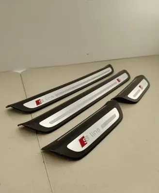 Audi Q3 8U sill trim set (inner) 8u0853373B 8u0853375b 8u0853376b