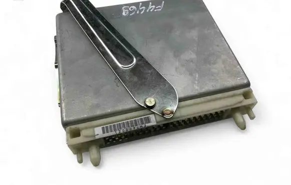 Volvo S70 V70 V70 XC Engine control unit/module ECU P09442108