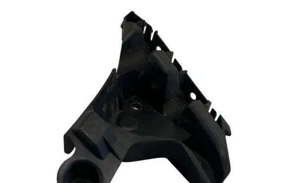 Volvo XC60 Front bumper mounting bracket 31383164
