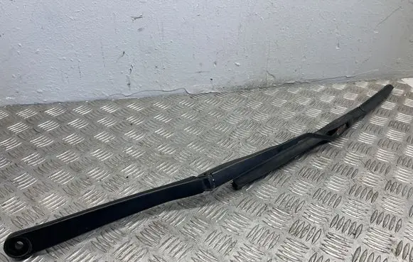 Nissan Juke I F15 Windshield/front glass wiper blade W000014866