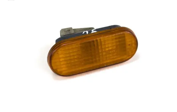 Volkswagen PASSAT B5 Front fender indicator light 3A0949117A