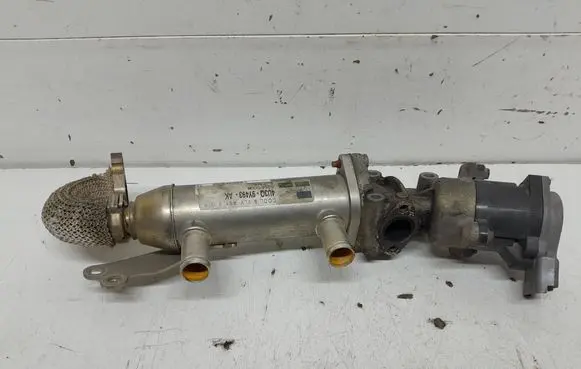 Peugeot 607 EGR valve cooler 4U3Q9Y493 4U3Q9Y493AK