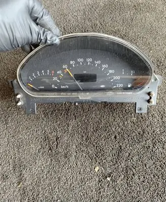 Mercedes-Benz A W168 Speedometer (instrument cluster) A1685404011 07240079