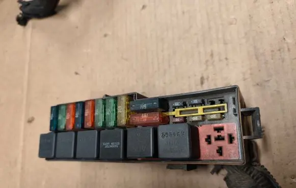 Fuse box set