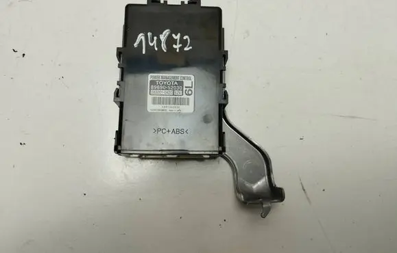 Toyota Urban Cruiser (XP110) Engine control unit/module ECU 8969052030 2830010420 8310420T