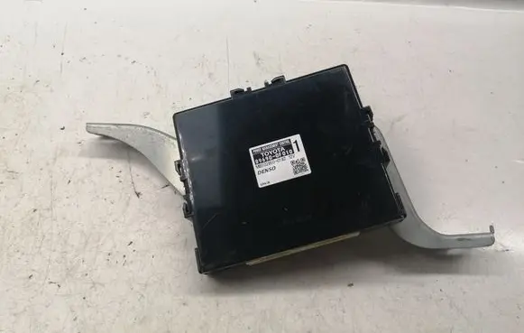 Toyota Verso Other control units/modules 896900F010 MB1028500182