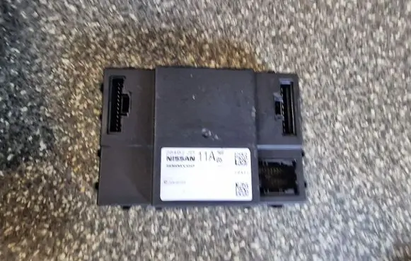 Nissan X-Trail T31 Comfort/convenience module 284B2JD11A