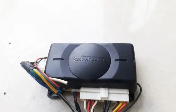 Audi 100 S4 C4 Alarm control unit/module 06003120007009 060031200070-09