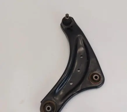 Nissan Leaf II (ZE1) Front lower control arm/wishbone