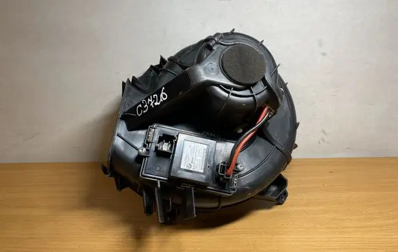 BMW 5 F10 F11 Interior heater climate box assembly 9220847
