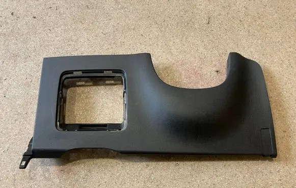 KIA Sorento IV Dashboard lower bottom trim panel 84750P2010