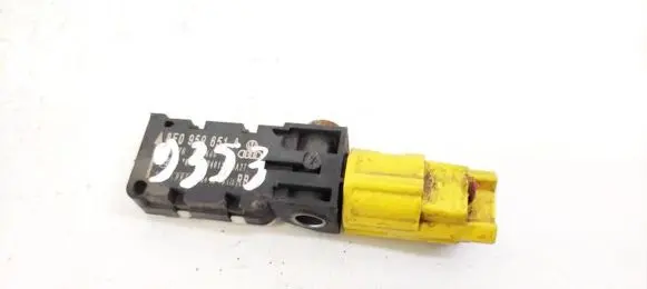 Audi A3 S3 8P Airbag deployment crash/impact sensor 8E0959651A