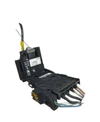 Peugeot 5008 Fuse module 9666527580 97993N02 187063