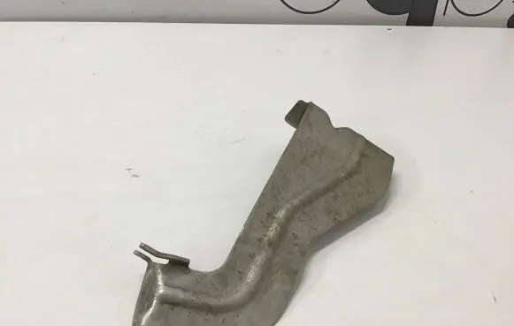 Radiator support slam panel bracket