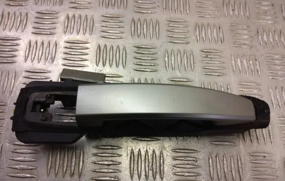 Chevrolet Captiva Front door exterior handle 8346D