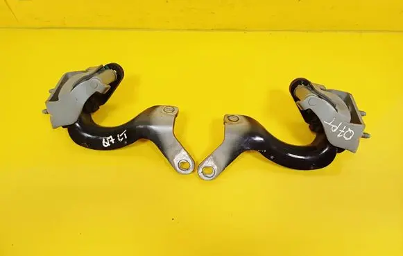 Audi Q7 4L Tailgate/trunk/boot hinge 