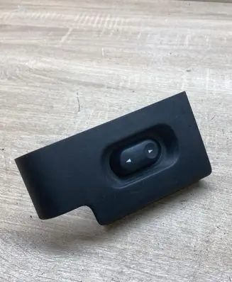 Land Rover Freelander Electric window control switch ELH500060