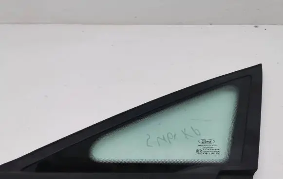 Ford Grand C-MAX Front triangle window/glass AM51R29711A