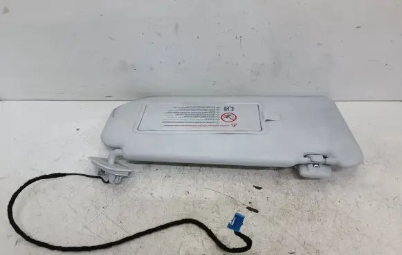 Peugeot 508 Sun visor