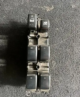 Toyota Corolla Verso AR10 Electric window control switch 8404013080 514700 13080
