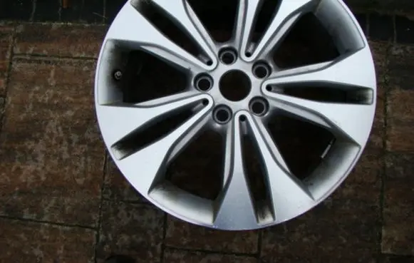 BMW 5 E60 E61 R18 alloy rim 