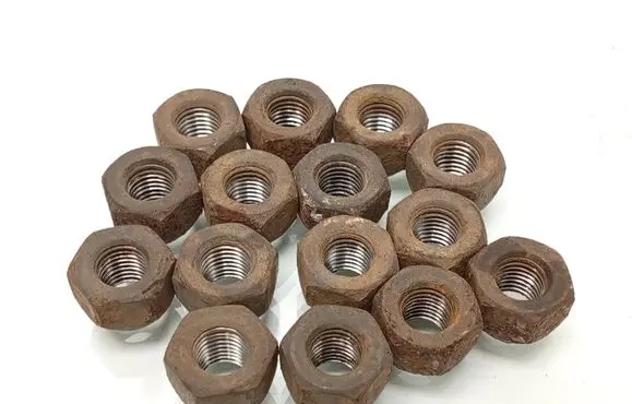 Toyota Yaris Nuts/bolts 