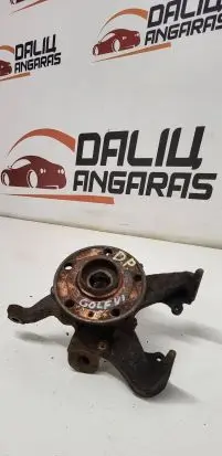 Volkswagen Golf VI Front wheel hub 3042V