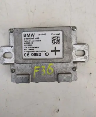 BMW 4 F36 Gran coupe Aerial antenna amplifier 9358302 50110259