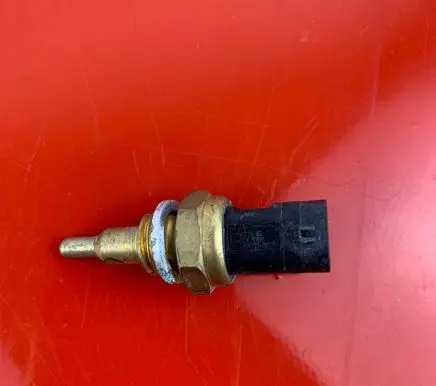 BMW 1 F20 F21 Coolant temperature sensor 7580635