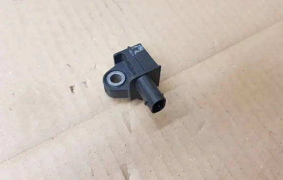 Volkswagen Golf VII Airbag deployment crash/impact sensor 5Q0959651B
