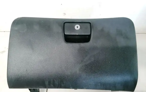 Chevrolet Orlando Glove box atf36473