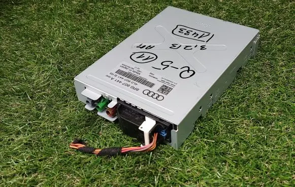 Audi Q5 SQ5 Video control module 8R0907441A 4L0907441B