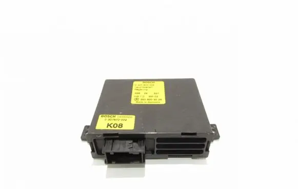 Mercedes-Benz S W220 Day light relay 2208203026