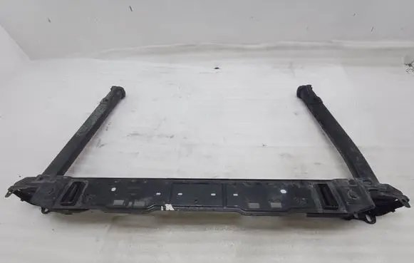 Peugeot 5008 II Bottom radiator support slam panel 
