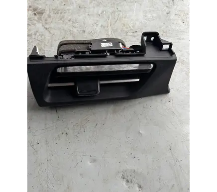 KIA EV6 Dashboard side air vent grill/cover trim 84739CV800WK 820303