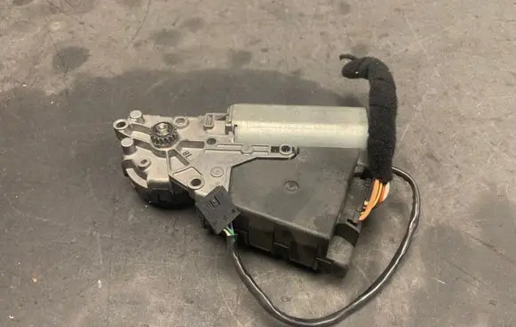 Seat Arosa Sunroof motor/actuator AG6NO959591 GDO865696560